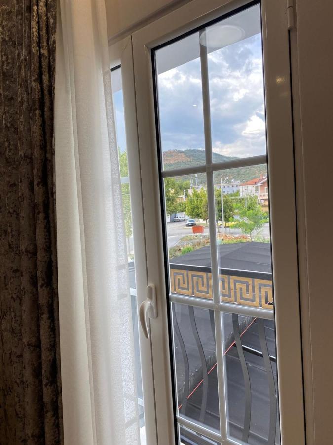 Hotel Golden 爱尔巴桑 外观 照片