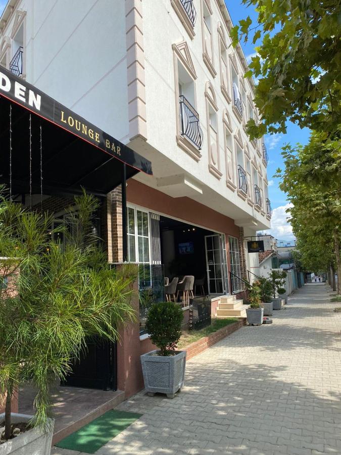 Hotel Golden 爱尔巴桑 外观 照片