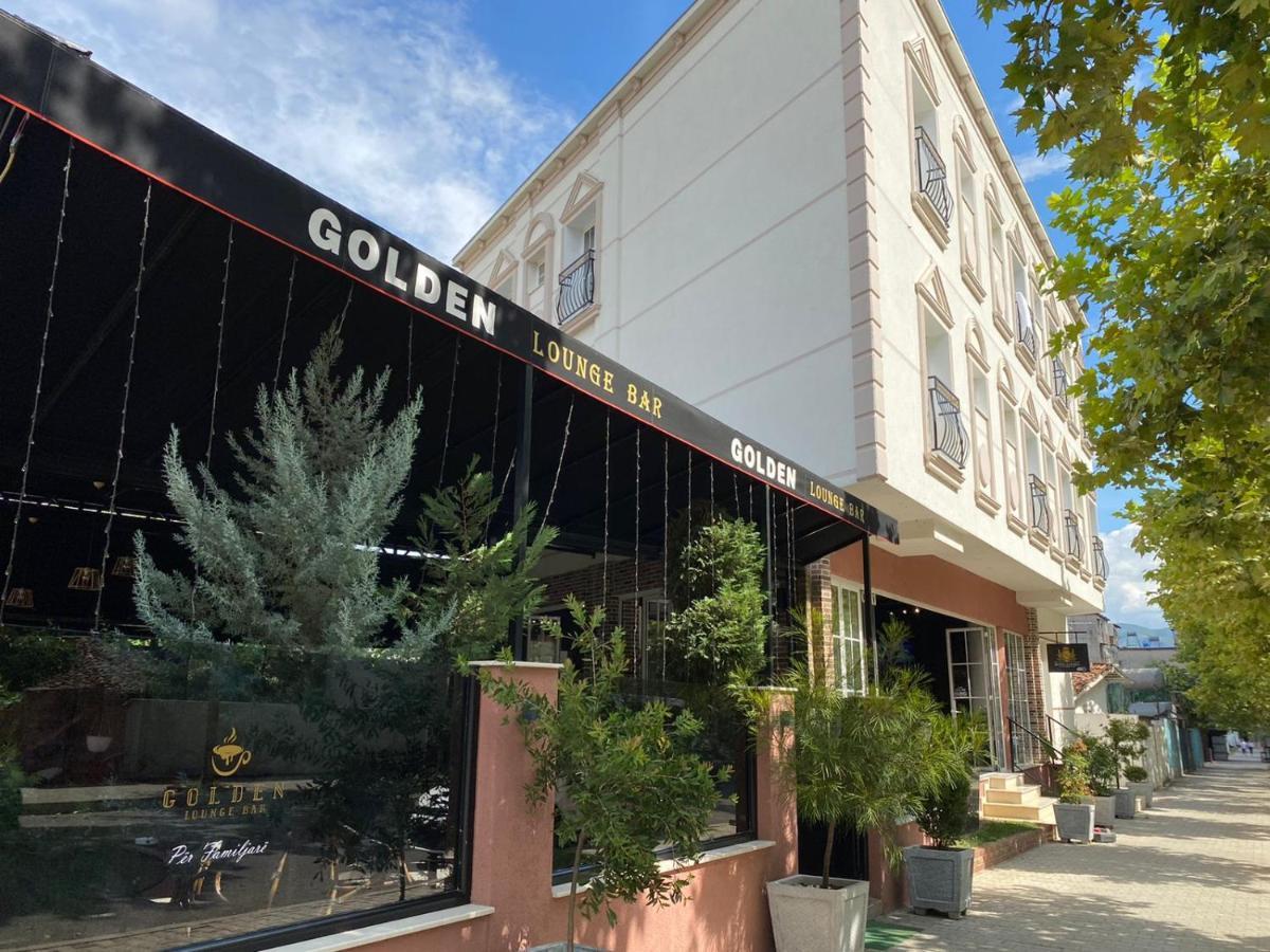 Hotel Golden 爱尔巴桑 外观 照片
